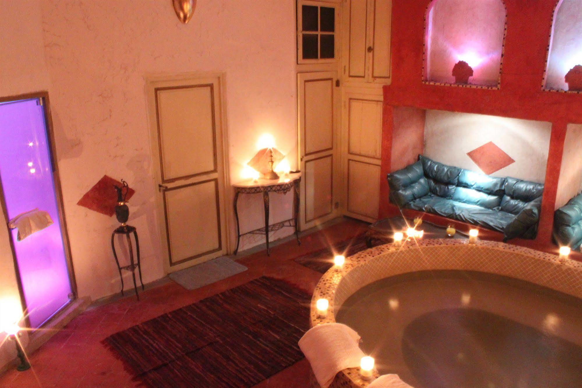 Le Relais Du Silence Chateau Lavail Labastide-dʼAnjou المظهر الخارجي الصورة